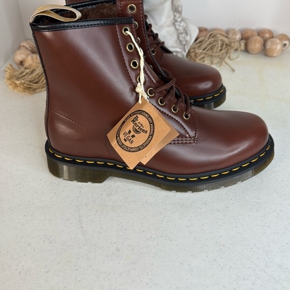 Dr. Martens - Vegan 1460 Brown Norfolk Brown Borg Fleece -Women Sz 10/Men Sz 9 - Picture 13 of 13